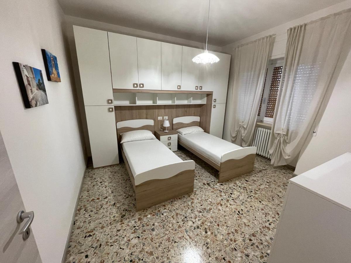 4 Pini Apartman Ancona Kültér fotó
